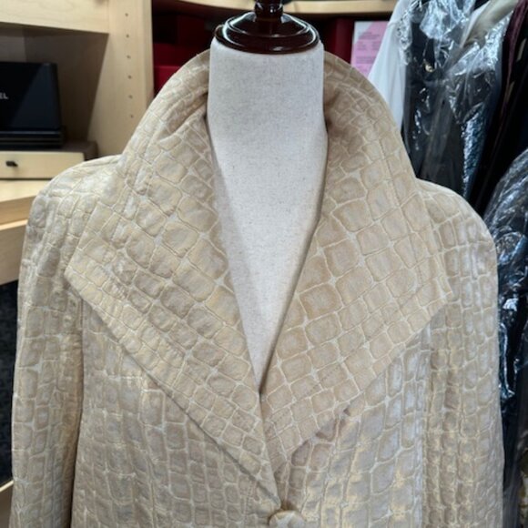 St. John Cream Blazer Size 6 - Picture 4 of 9